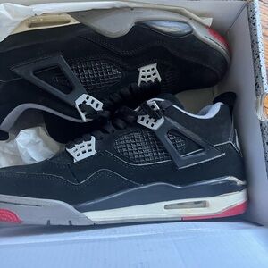 Jordan 4 bred OG (NOT REIMAGINED) size 11 (needs cleanup)